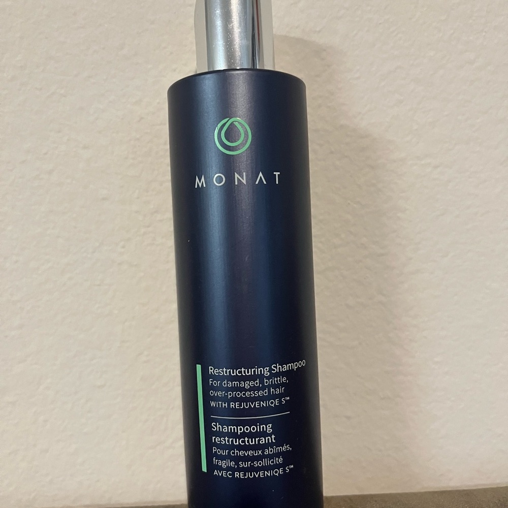 Monat Restructuring Shampoo